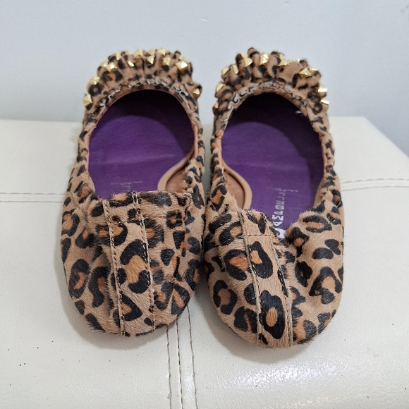 Jeffrey Campbell Leopard Print Pony Hair Leather Ballet Flats Size 9.5 - Picture 4 of 6